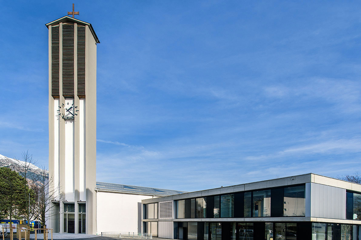 TYPO3\CMS\Extbase\Domain\Model\FileReference:692