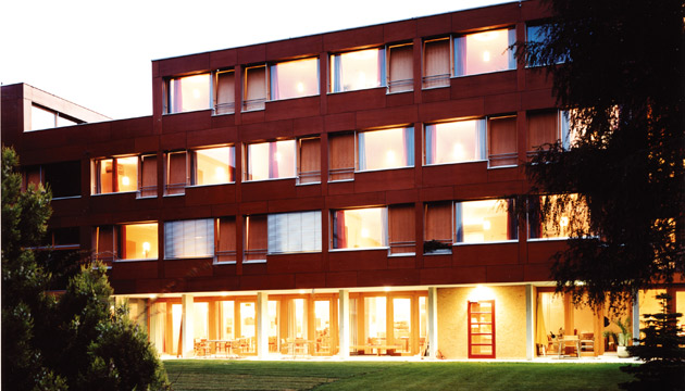 TYPO3\CMS\Extbase\Domain\Model\FileReference:1529