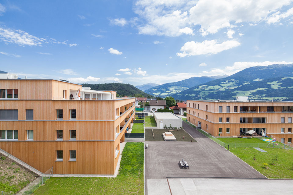 TYPO3\CMS\Extbase\Domain\Model\FileReference:393